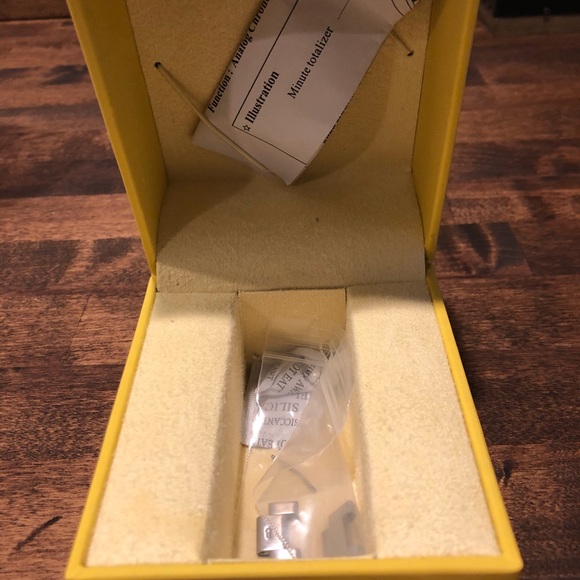 Men’s Stainless Steel Invicta Watch - Picture 6 of 7